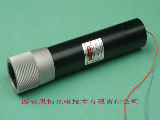 准直扩束激光器